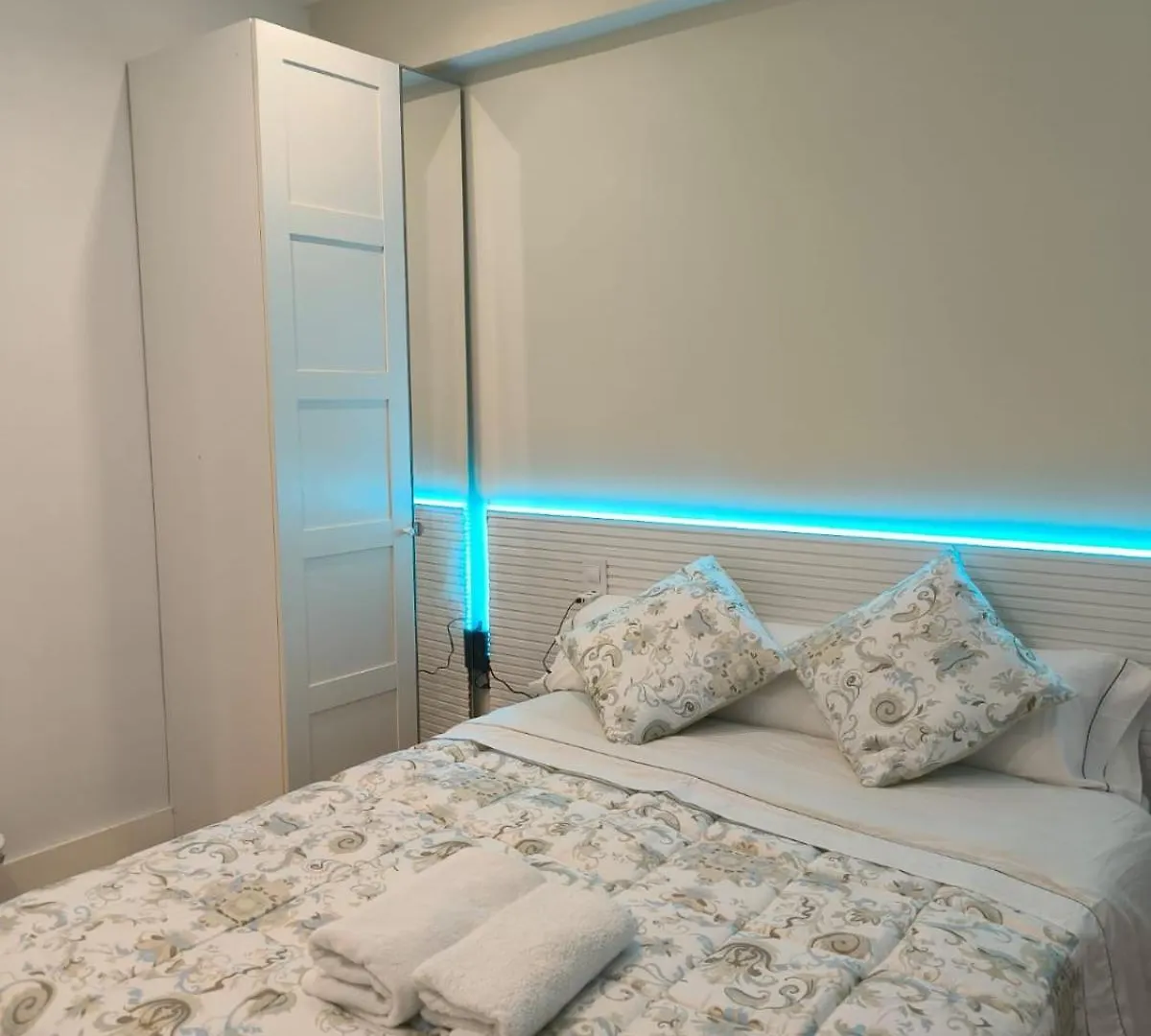 Homestay 18 Habitacion En Vivienda Centrica Bilbao Spain